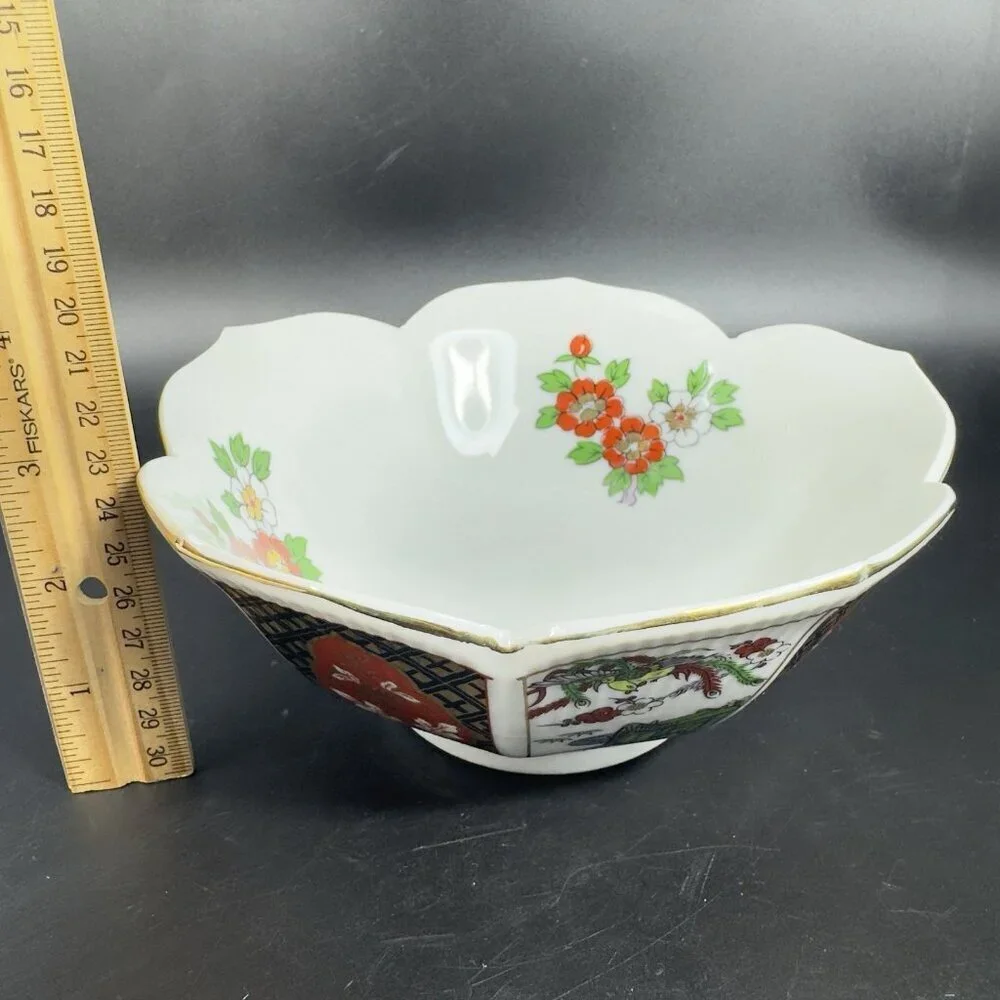 Vintage Imari by Heritage Mint Japanese Bowl Floral Scallop Edge Lotus Dish Bowl